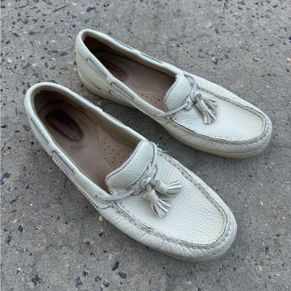 Women's Cream Loafers by Sperry